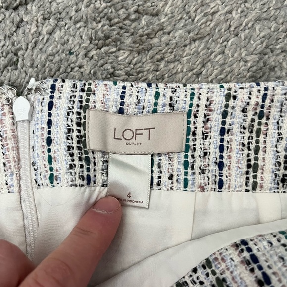 Business casual skirt - Picture 3 of 3